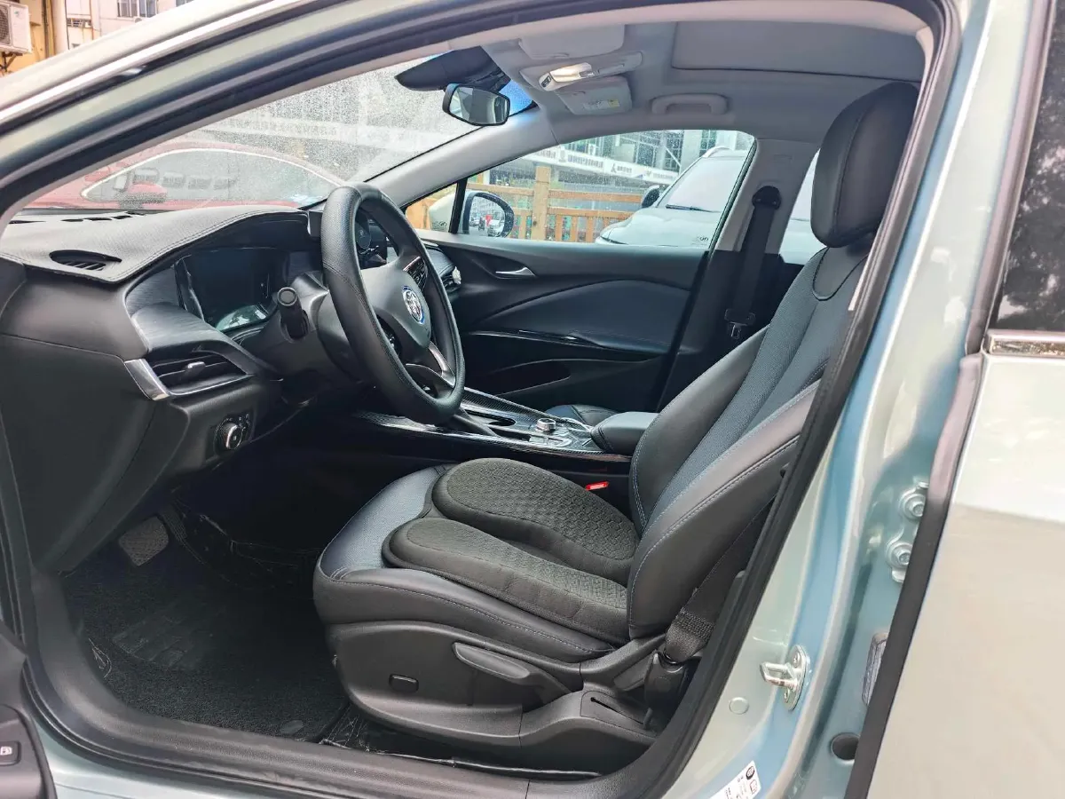 2022 Buick Velite 6 1.5L 102HP L4 E-CVT PHEV 9.5KWH,autocango,china used car exporter,china ev exporter,chinese used car exporter,chinese used ev exporter
