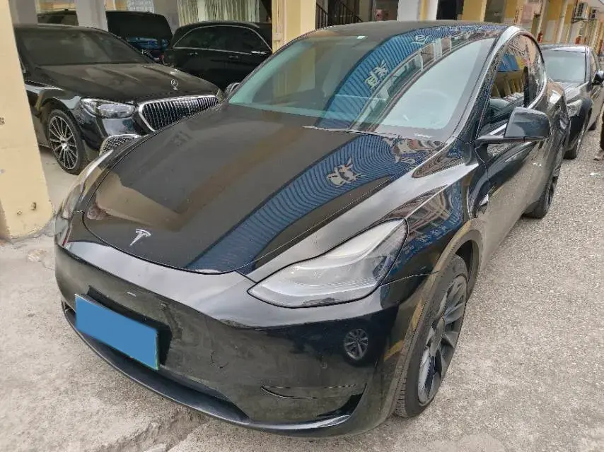 2022 Tesla Model Y BEV 60KWH