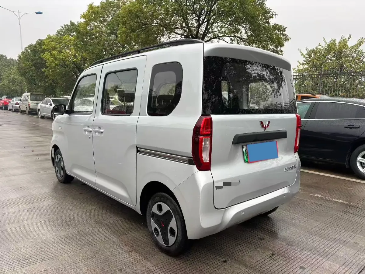 2025 WuLing ZhiGuang BEV 17.7KWH,autocango,china used car exporter,china ev exporter,chinese used car exporter,chinese used ev exporter