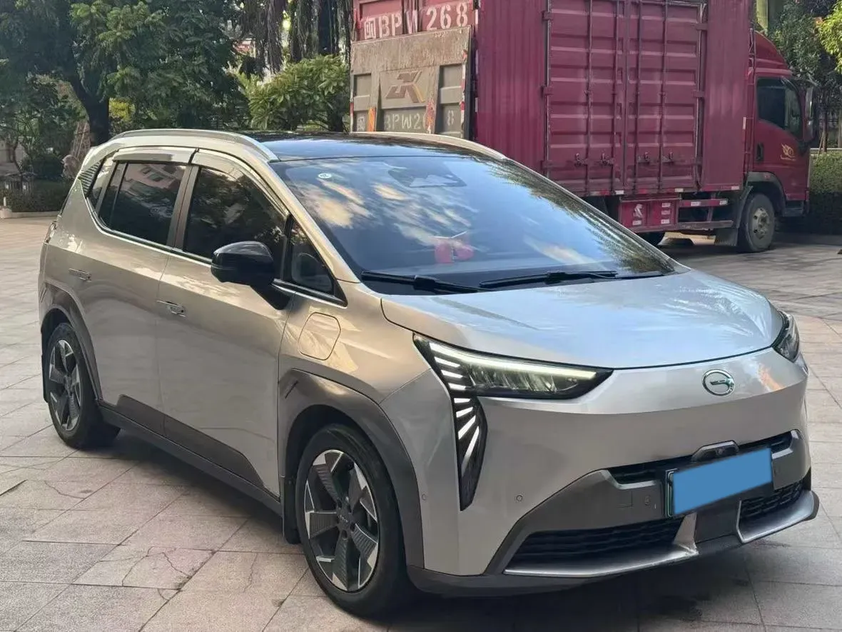 2022 Geely Okavango 1.8T 184HP L4 7DCT,autocango,china used car exporter,china ev exporter,chinese used car exporter,chinese used ev exporter