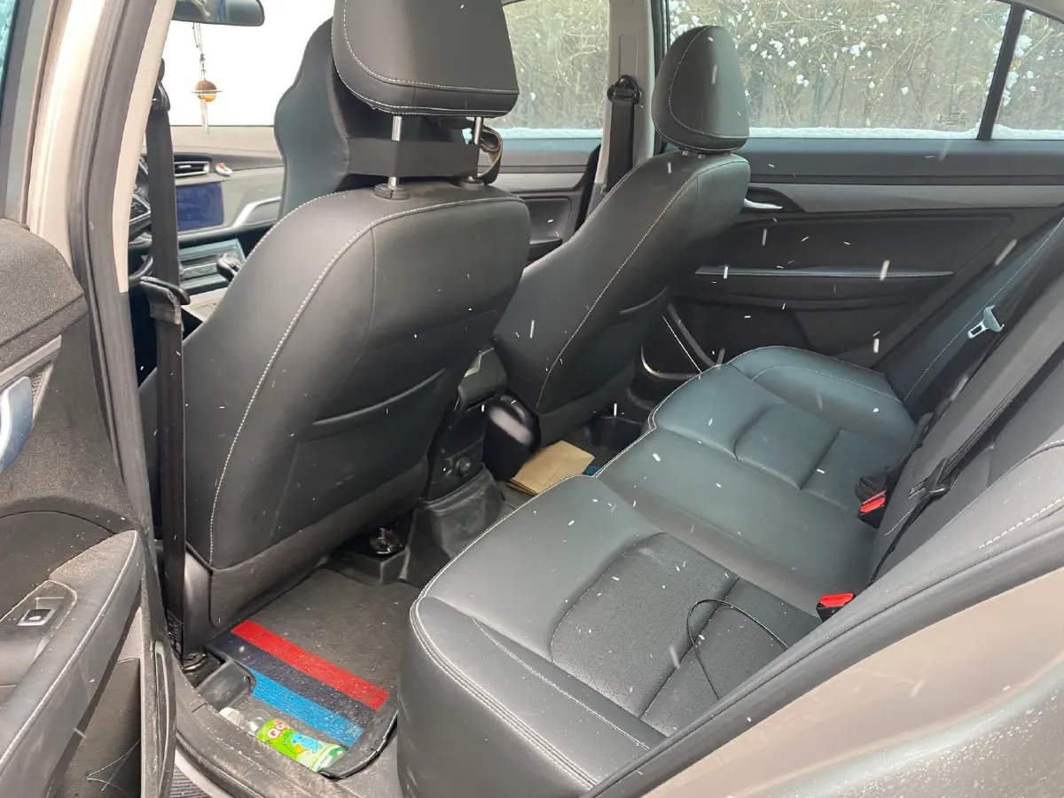 2021 Geely Coolray 1.4T 141HP L4 6MT,autocango,china used car exporter,china ev exporter,chinese used car exporter,chinese used ev exporter