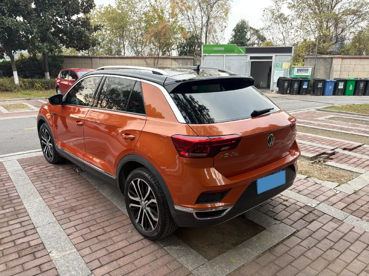 2018 Ford Kuga 1.5T 181HP L4 6AT,autocango,china used car exporter,china ev exporter,chinese used car exporter,chinese used ev exporter
