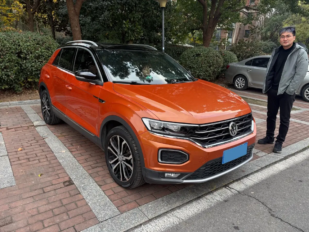 2018 Ford Kuga 1.5T 181HP L4 6AT,autocango,china used car exporter,china ev exporter,chinese used car exporter,chinese used ev exporter