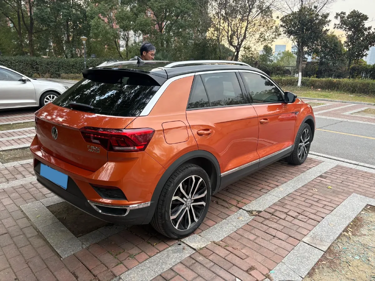 2018 Ford Kuga 1.5T 181HP L4 6AT,autocango,china used car exporter,china ev exporter,chinese used car exporter,chinese used ev exporter