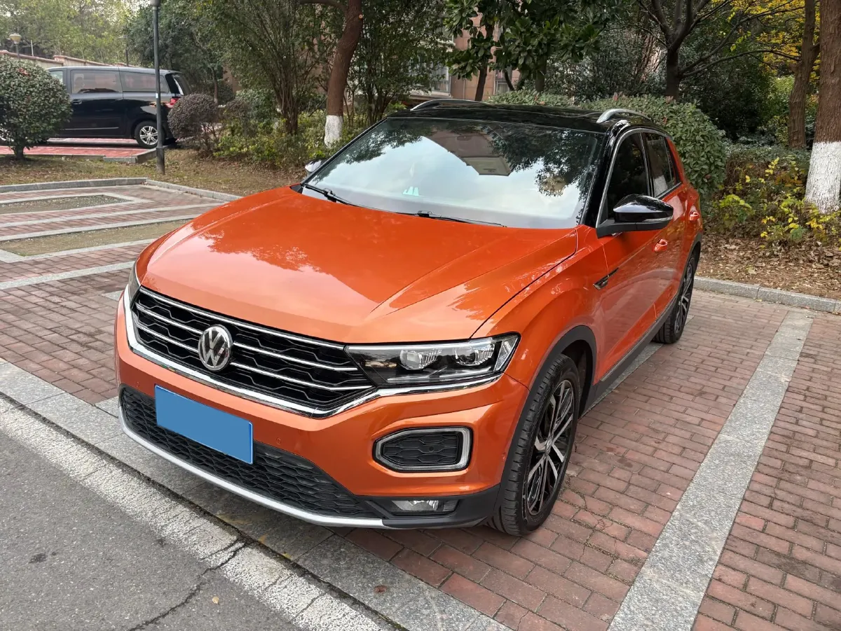 2018 Ford Kuga 1.5T 181HP L4 6AT,autocango,china used car exporter,china ev exporter,chinese used car exporter,chinese used ev exporter