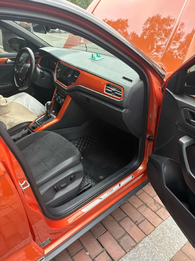 2018 Ford Kuga 1.5T 181HP L4 6AT,autocango,china used car exporter,china ev exporter,chinese used car exporter,chinese used ev exporter