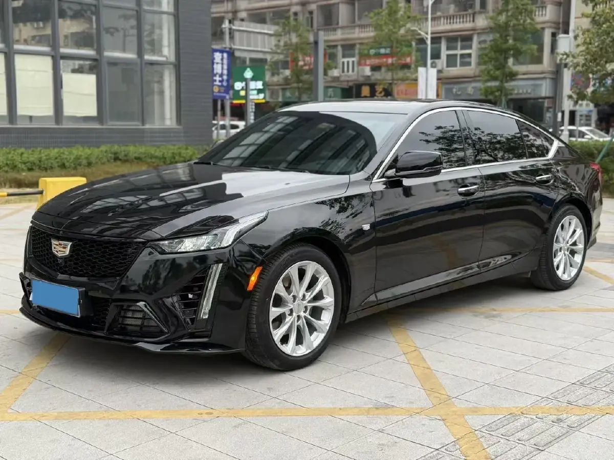 2023 Cadillac CT5 2.0T 237HP L4 10AT 2023 Cadillac CT5 2.0T 237HP L4 10AT