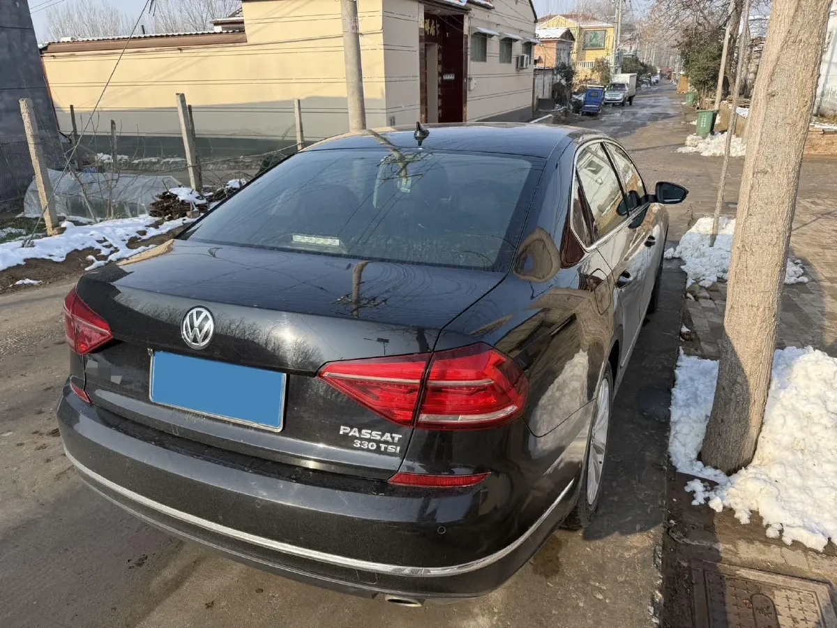 2017 Volkswagen Passat 1.8T 180HP L4 7DCT,autocango,china used car exporter,china ev exporter,chinese used car exporter,chinese used ev exporter