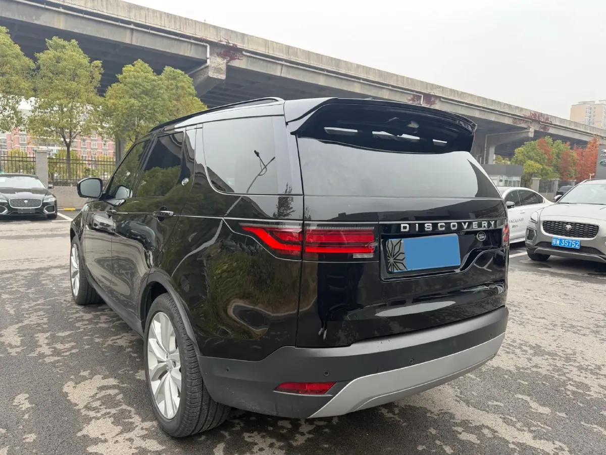 2024 Land Rover Discovery 3.0T 360HP L6 8AT,autocango,china used car exporter,china ev exporter,chinese used car exporter,chinese used ev exporter