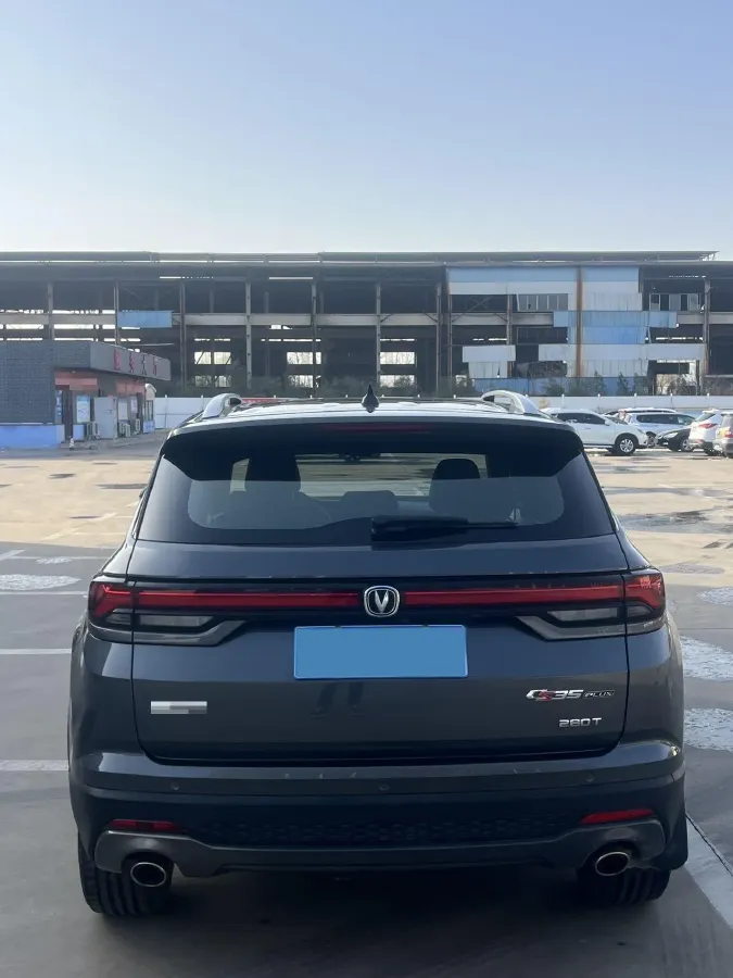 2021 ChangAn CS35 Plus 1.4T 160HP L4 7DCT,autocango,china used car exporter,china ev exporter,chinese used car exporter,chinese used ev exporter