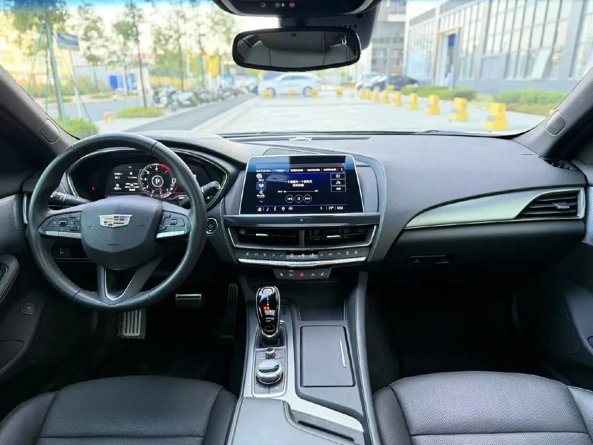 2022 Cadillac CT5 2.0T 237HP L4 10AT,autocango,china used car exporter,china ev exporter,chinese used car exporter,chinese used ev exporter