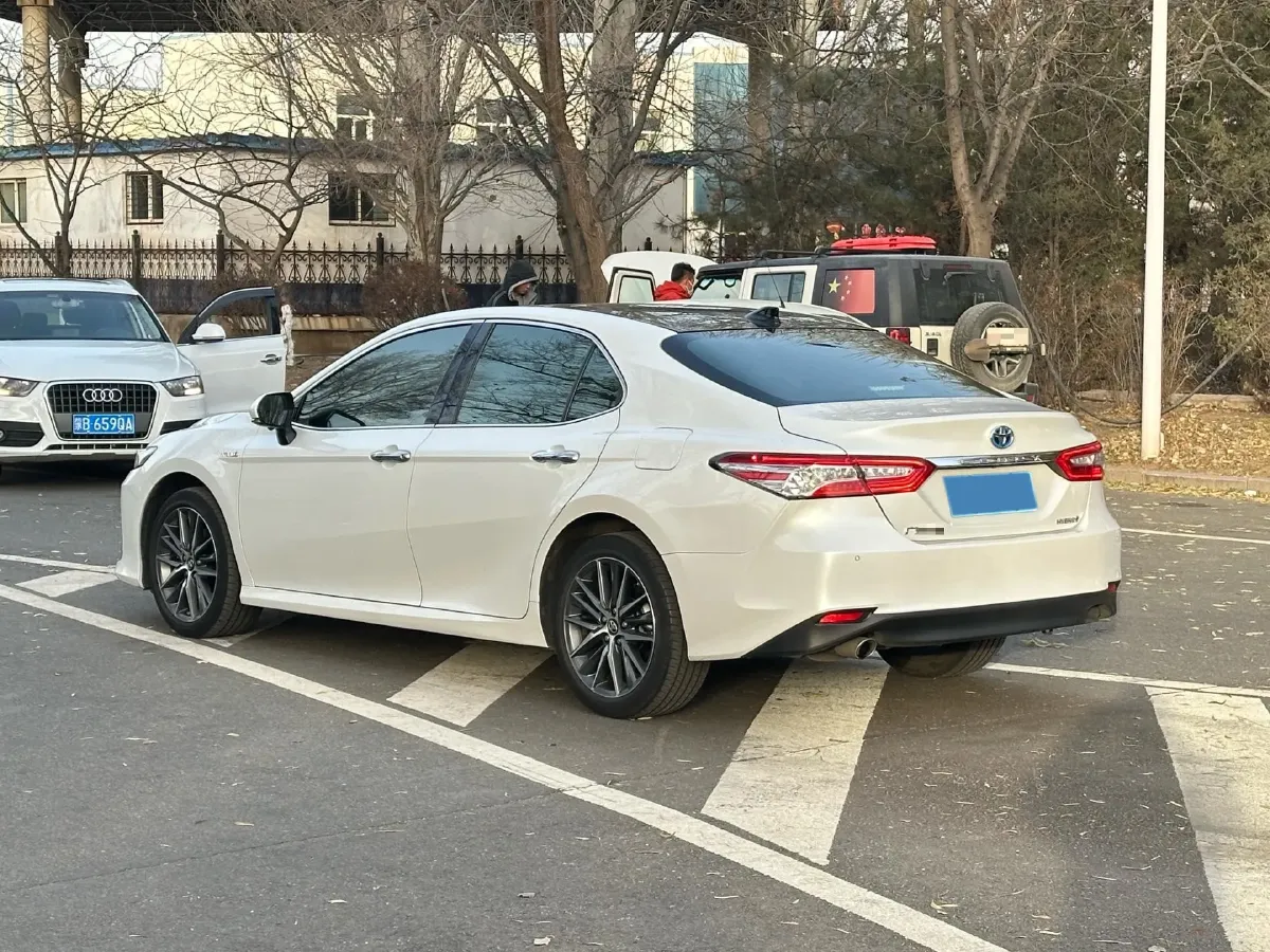 2021 Toyota Camry 2.5L 178HP L4 E-CVT Hybrid,autocango,china used car exporter,china ev exporter,chinese used car exporter,chinese used ev exporter