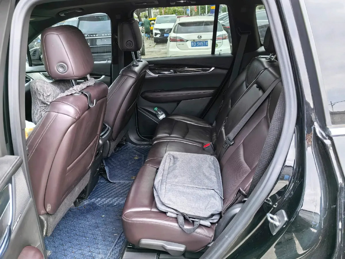 2020 Cadillac XT6 2.0T 237HP L4 9AT,autocango,china used car exporter,china ev exporter,chinese used car exporter,chinese used ev exporter