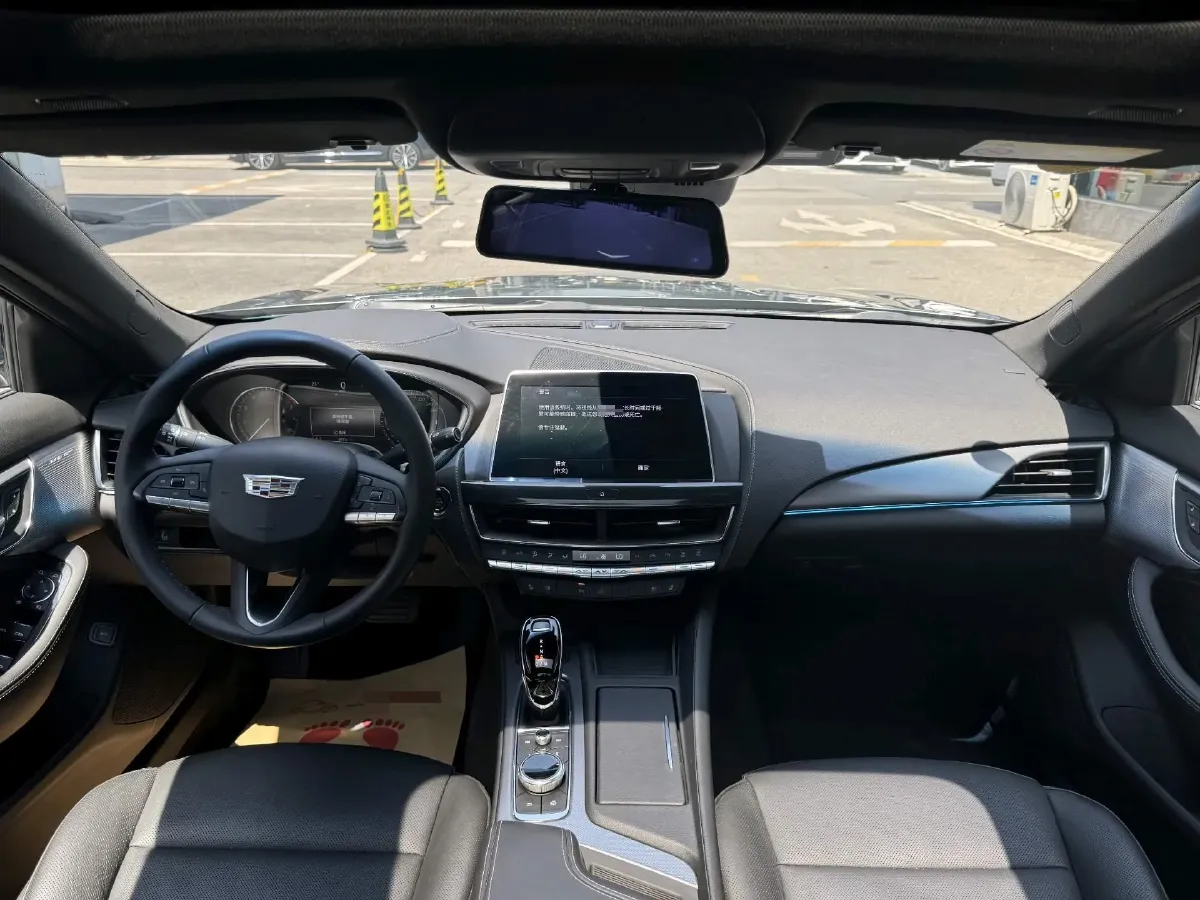 2022 Cadillac CT5 2.0T 237HP L4 10AT,autocango,china used car exporter,china ev exporter,chinese used car exporter,chinese used ev exporter