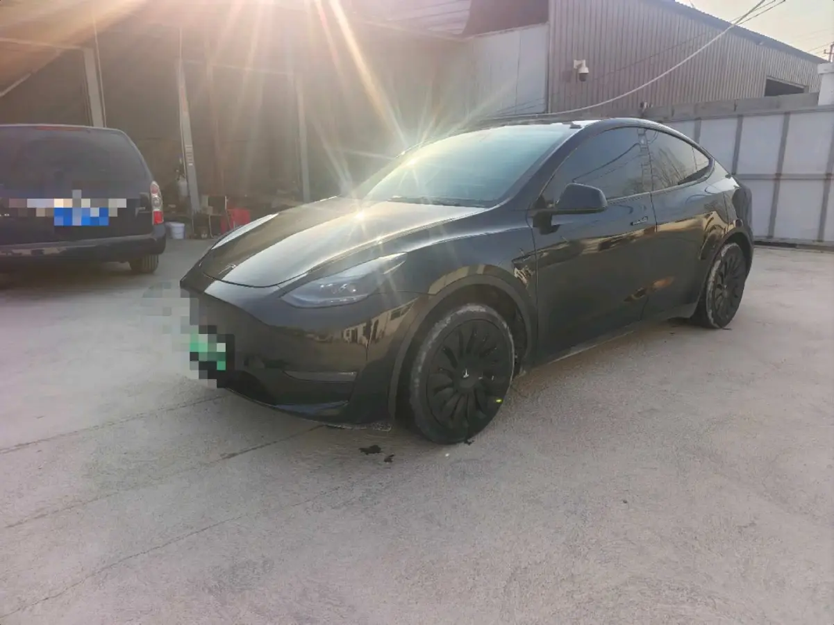 2021 Tesla Model Y BEV 60KWH
