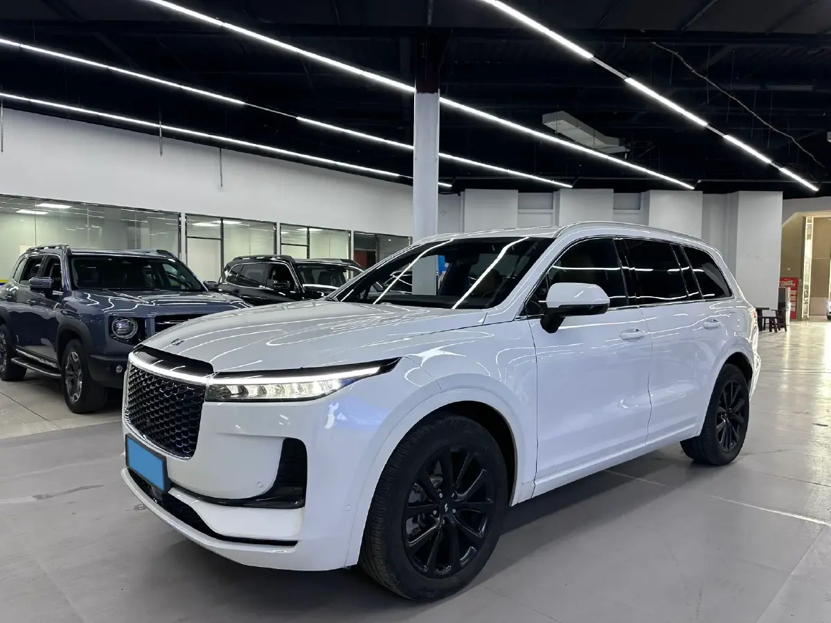 2021 Li ONE Range Extended 131HP REEV 40.5KWH