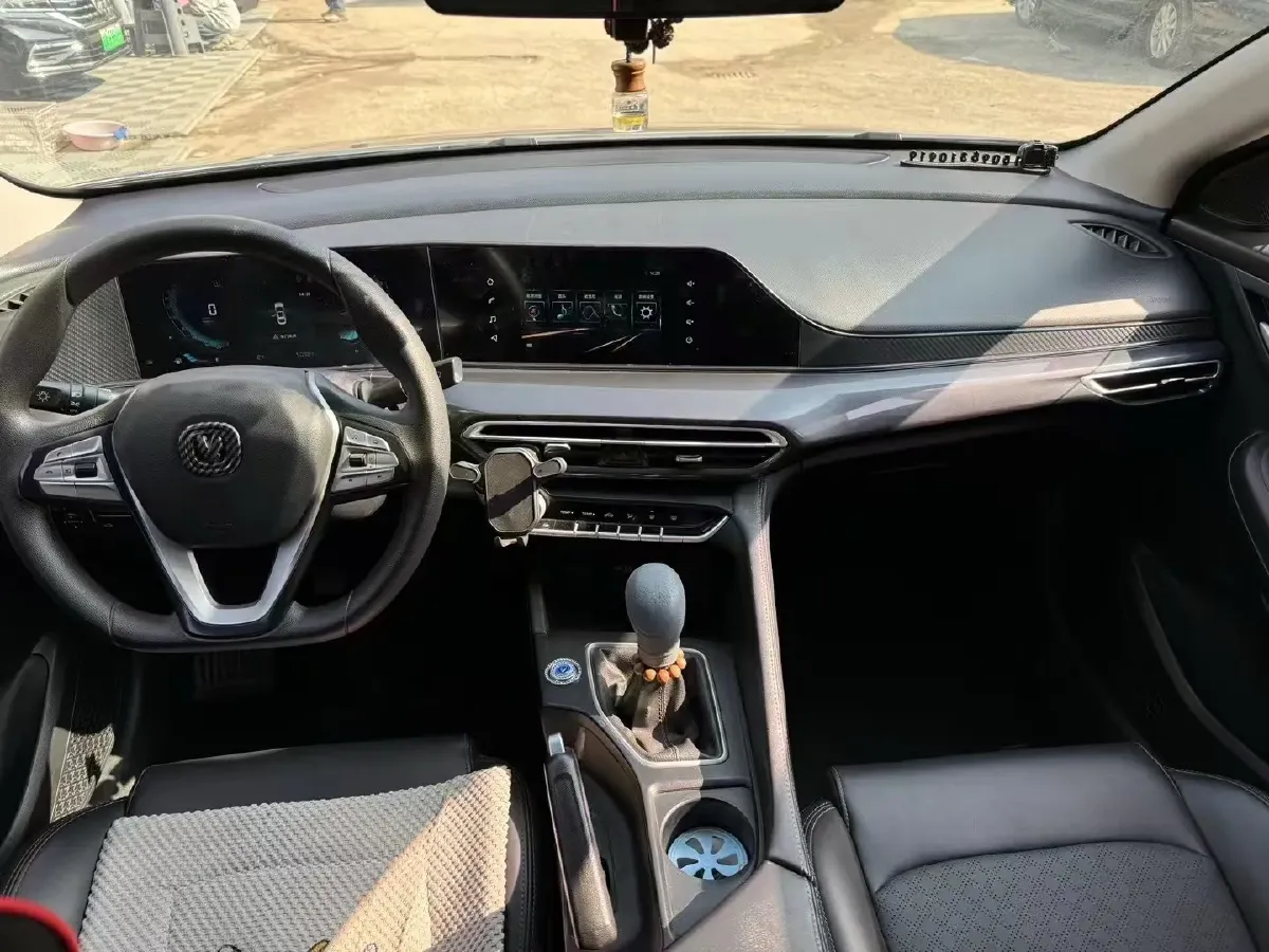 2020 ChangAn Eado 1.6L 128HP L4 5MT,autocango,china used car exporter,china ev exporter,chinese used car exporter,chinese used ev exporter