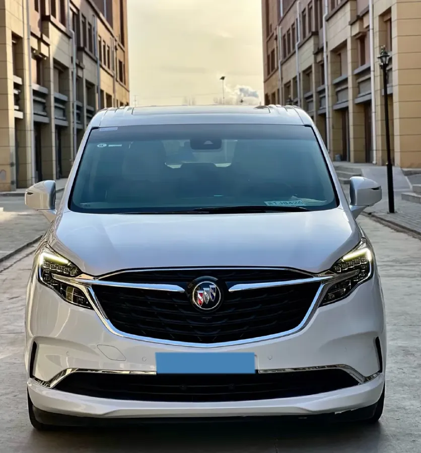 2023 Buick GL8 2.0T 237HP L4 9AT,autocango,china used car exporter,china ev exporter,chinese used car exporter,chinese used ev exporter