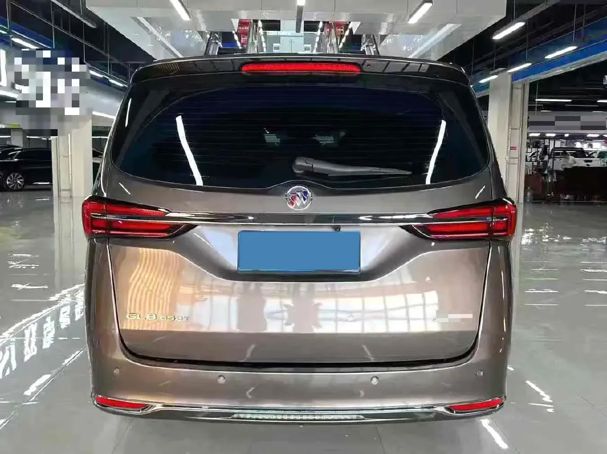 2022 Buick GL8 2.0T 237HP L4 9AT,autocango,china used car exporter,china ev exporter,chinese used car exporter,chinese used ev exporter