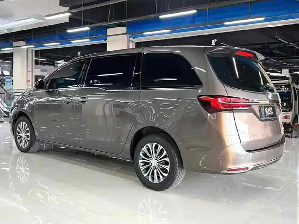 2022 Buick GL8 2.0T 237HP L4 9AT,autocango,china used car exporter,china ev exporter,chinese used car exporter,chinese used ev exporter