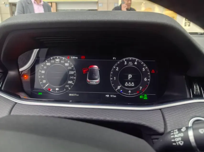 2020 Land Rover Range Rover Evoque 2.0T 249HP L4 9AT,autocango,china used car exporter,china ev exporter,chinese used car exporter,chinese used ev exporter