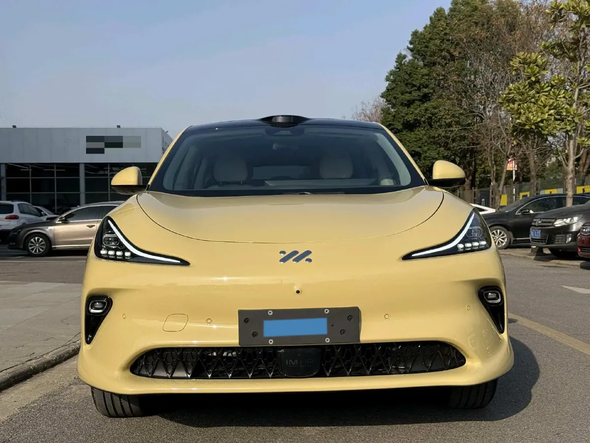 2025 IM LS6 BEV 83KWH,autocango,china used car exporter,china ev exporter,chinese used car exporter,chinese used ev exporter