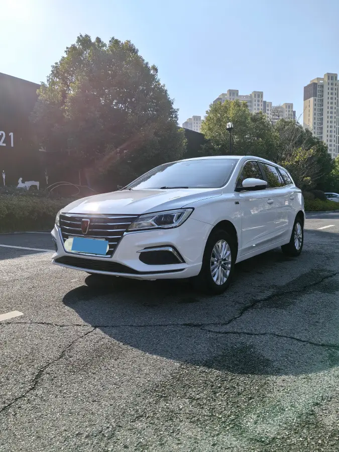 2021 Roewe RX5 1.5T 181HP L4 7DCT 2021 Roewe RX5 1.5T 181HP L4 7DCT