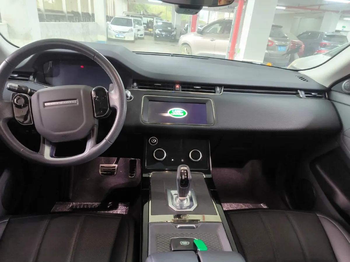 2020 Land Rover Range Rover Evoque 2.0T 249HP L4 9AT,autocango,china used car exporter,china ev exporter,chinese used car exporter,chinese used ev exporter