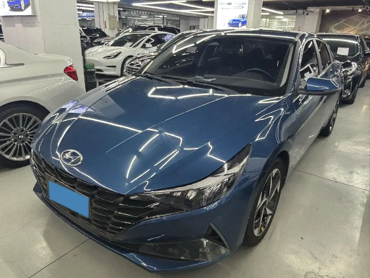 2021 Hyundai Elantra 1.5L 115HP L4 CVT