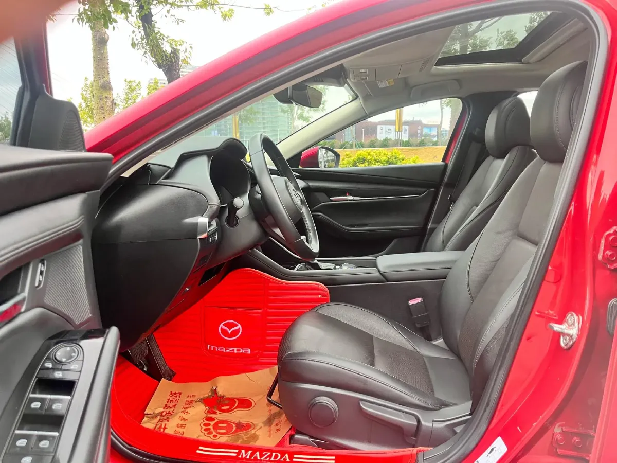 2020 Mazda 3 Axela 2.0L 158HP L4 6AT,autocango,china used car exporter,china ev exporter,chinese used car exporter,chinese used ev exporter