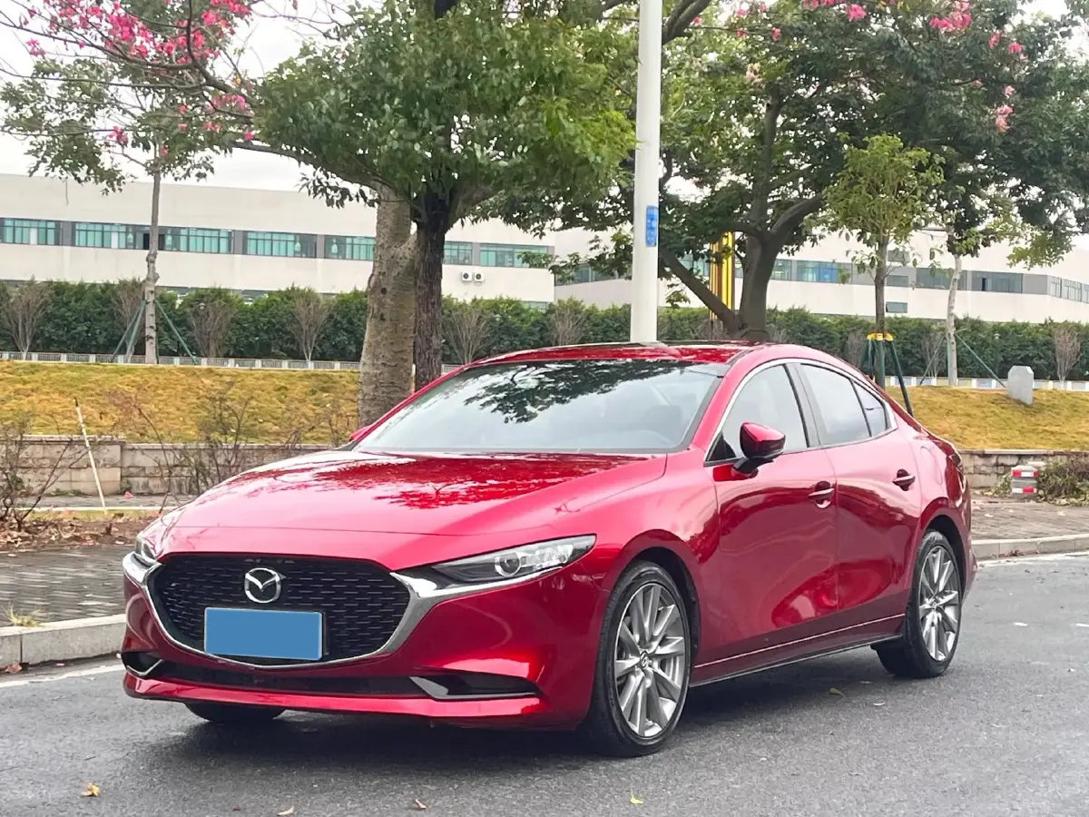 2020 Mazda 3 Axela 2.0L 158HP L4 6AT
