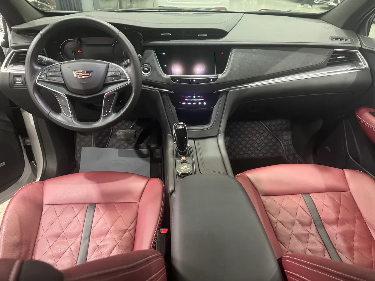 2020 Cadillac XT5 2.0T 241HP L4 9AT,autocango,china used car exporter,china ev exporter,chinese used car exporter,chinese used ev exporter