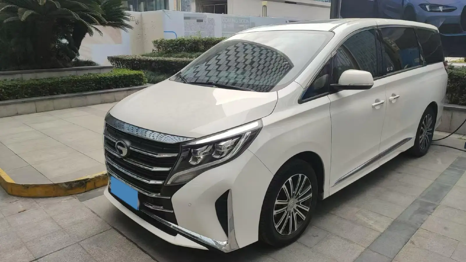 2021 GAC Trumpchi M8 2.0T 252HP L4 8AT