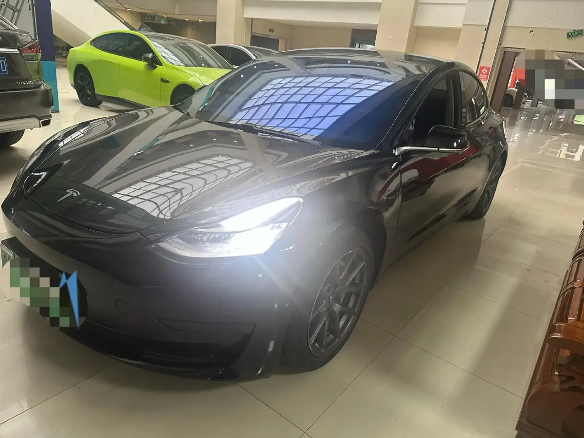 2020 Tesla Model 3 BEV 52KWH