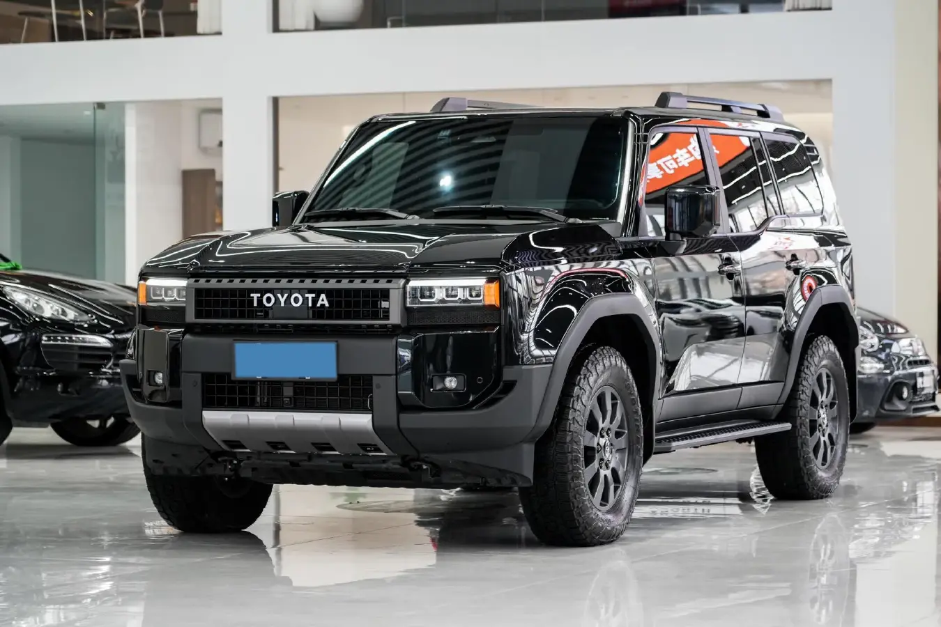 2025 Toyota Land Cruiser Prado 2.4T 282HP L4 8AT Hybrid 5.1KWH