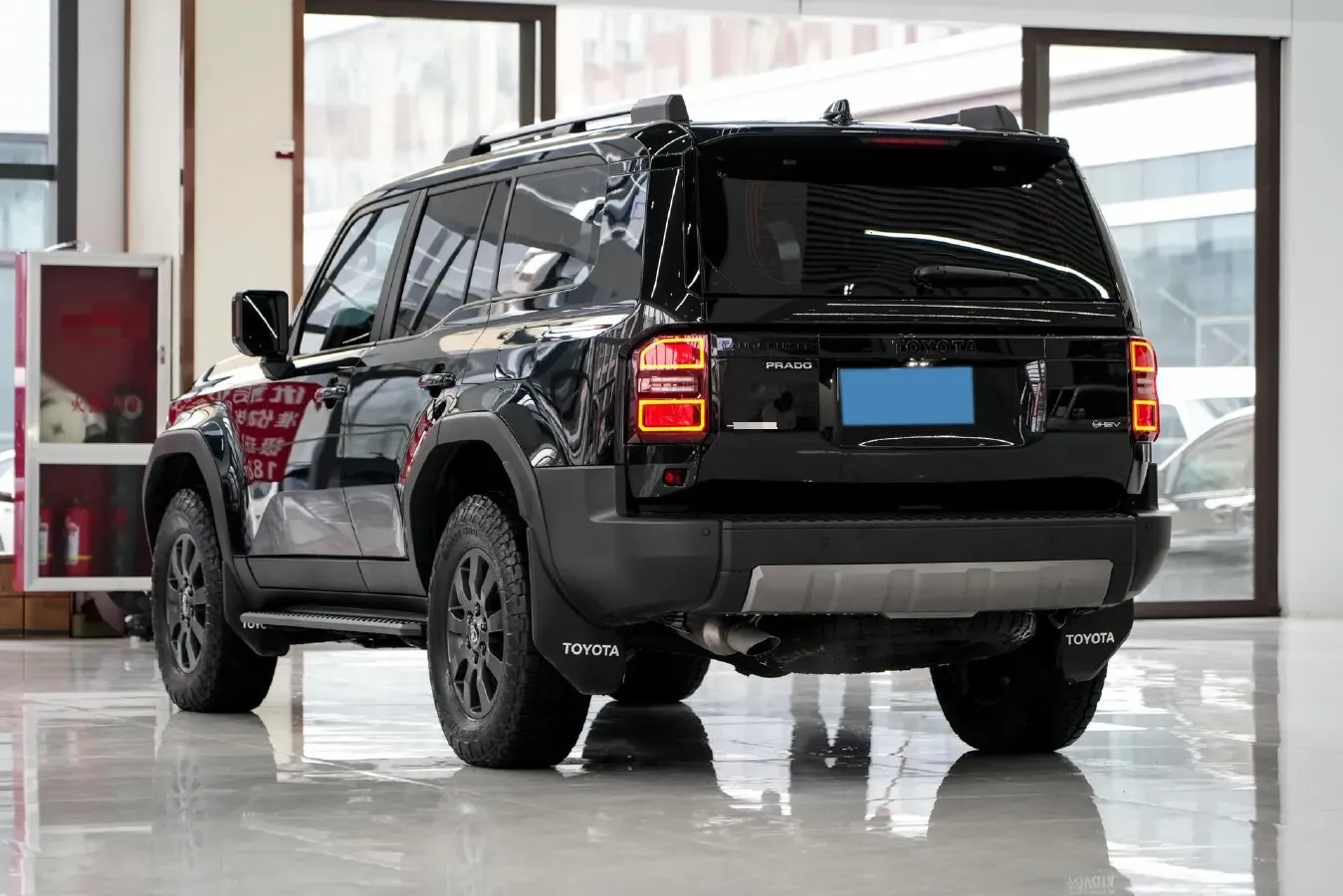 2025 Toyota Land Cruiser Prado 2.4T 282HP L4 8AT Hybrid 5.1KWH,autocango,china used car exporter,china ev exporter,chinese used car exporter,chinese used ev exporter