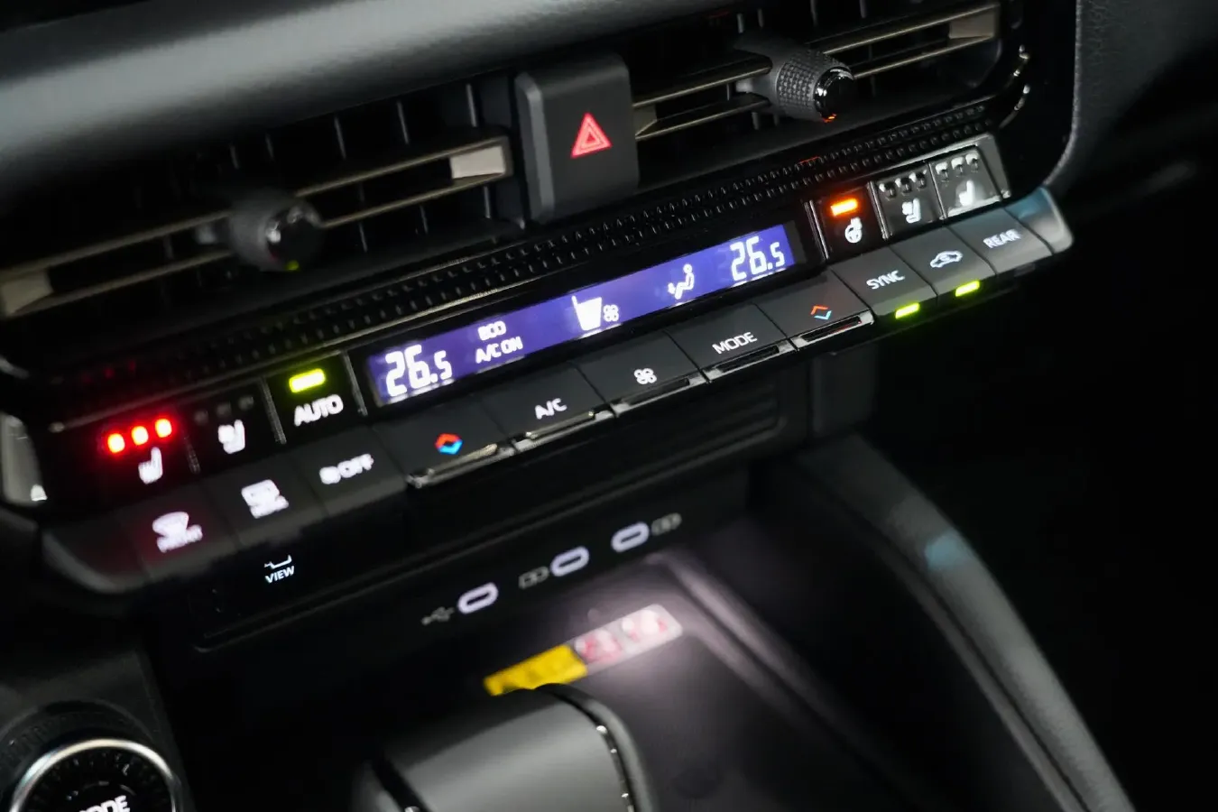 2025 Toyota Land Cruiser Prado 2.4T 282HP L4 8AT Hybrid 5.1KWH,autocango,china used car exporter,china ev exporter,chinese used car exporter,chinese used ev exporter