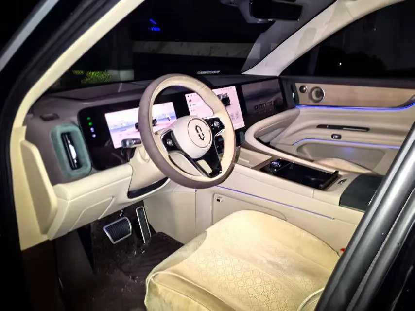 2024 HIMA AITO M9 1.5T 152HP L4 REEV 52KWH,autocango,china used car exporter,china ev exporter,chinese used car exporter,chinese used ev exporter