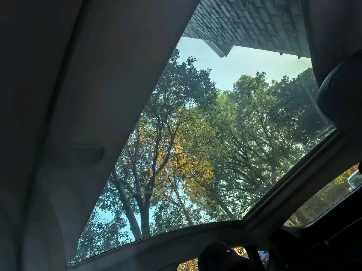 2022 Tesla Model Y BEV 60KWH,autocango,china used car exporter,china ev exporter,chinese used car exporter,chinese used ev exporter