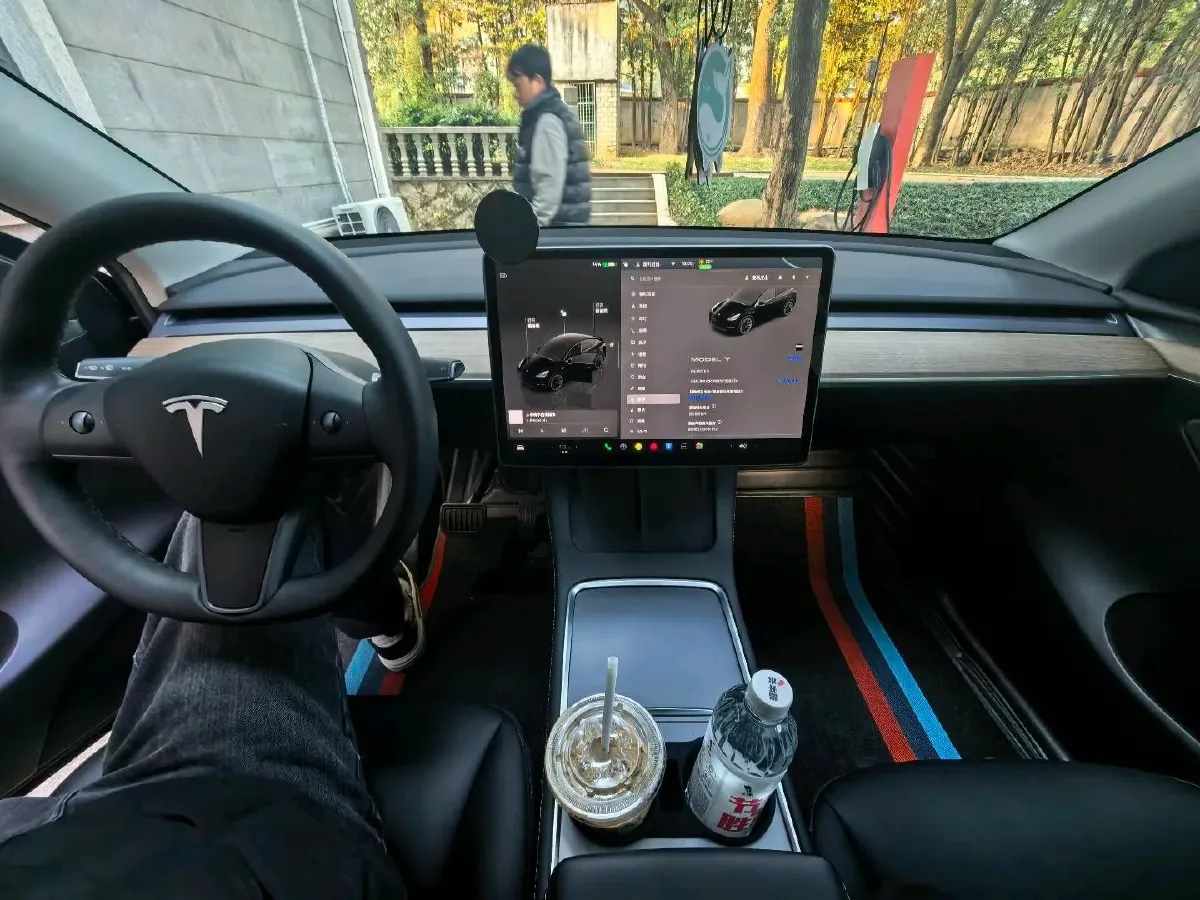 2022 Tesla Model Y BEV 60KWH,autocango,china used car exporter,china ev exporter,chinese used car exporter,chinese used ev exporter