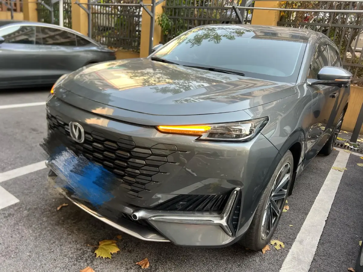 2021 ChangAn UNI-K 2.0T 233HP L4 8AT