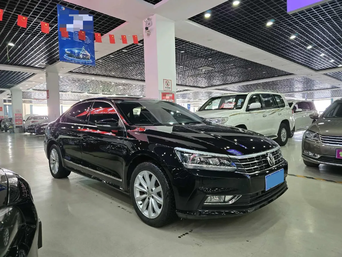 2017 Volkswagen Passat 1.8T 180HP L4 7DCT,autocango,china used car exporter,china ev exporter,chinese used car exporter,chinese used ev exporter