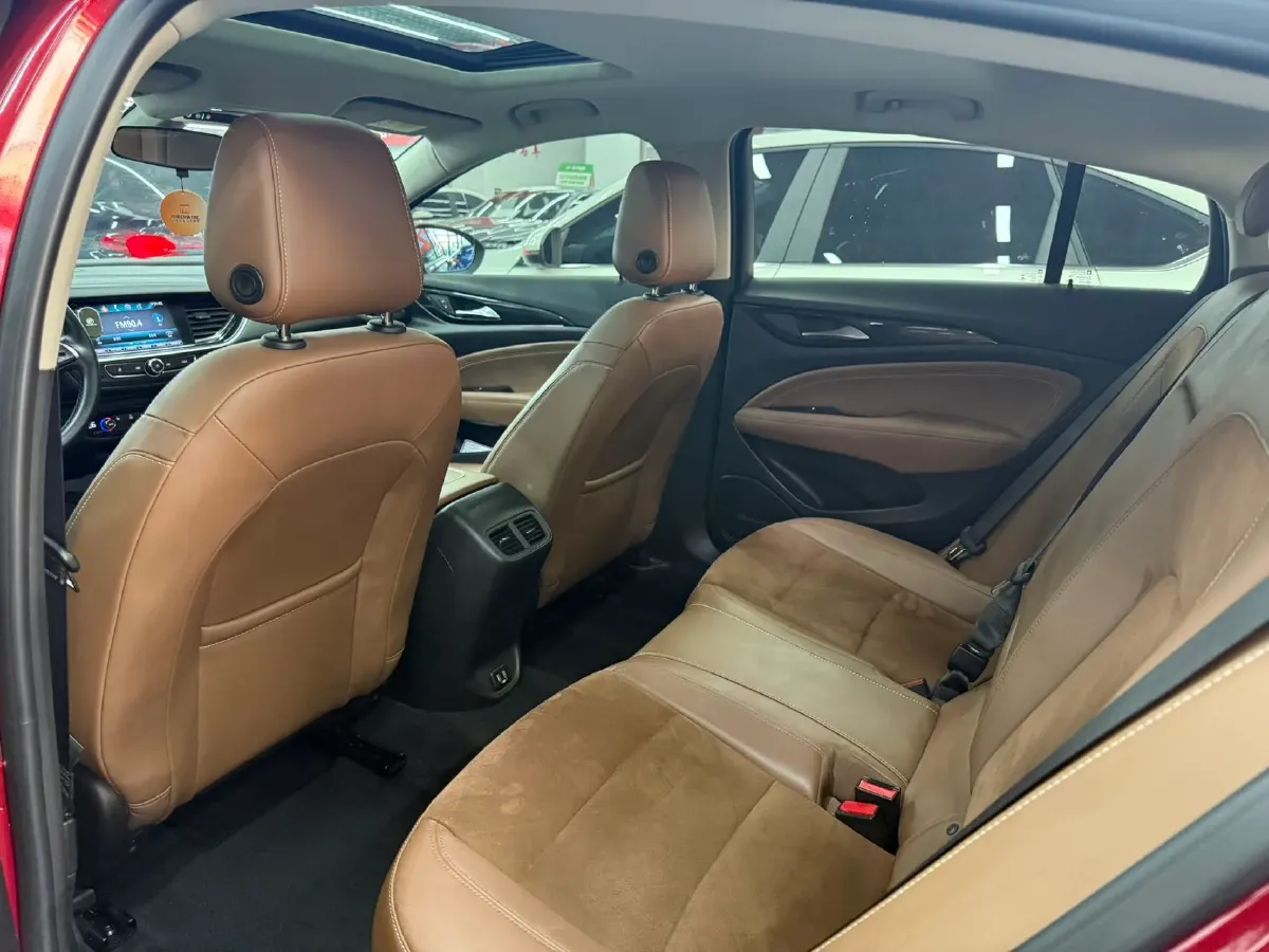 2019 Buick Regal 1.5T 170HP L4 9AT,autocango,china used car exporter,china ev exporter,chinese used car exporter,chinese used ev exporter