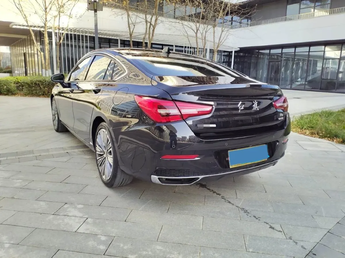 2022 HongQi H5 1.5T 169HP L4 7DCT,autocango,china used car exporter,china ev exporter,chinese used car exporter,chinese used ev exporter