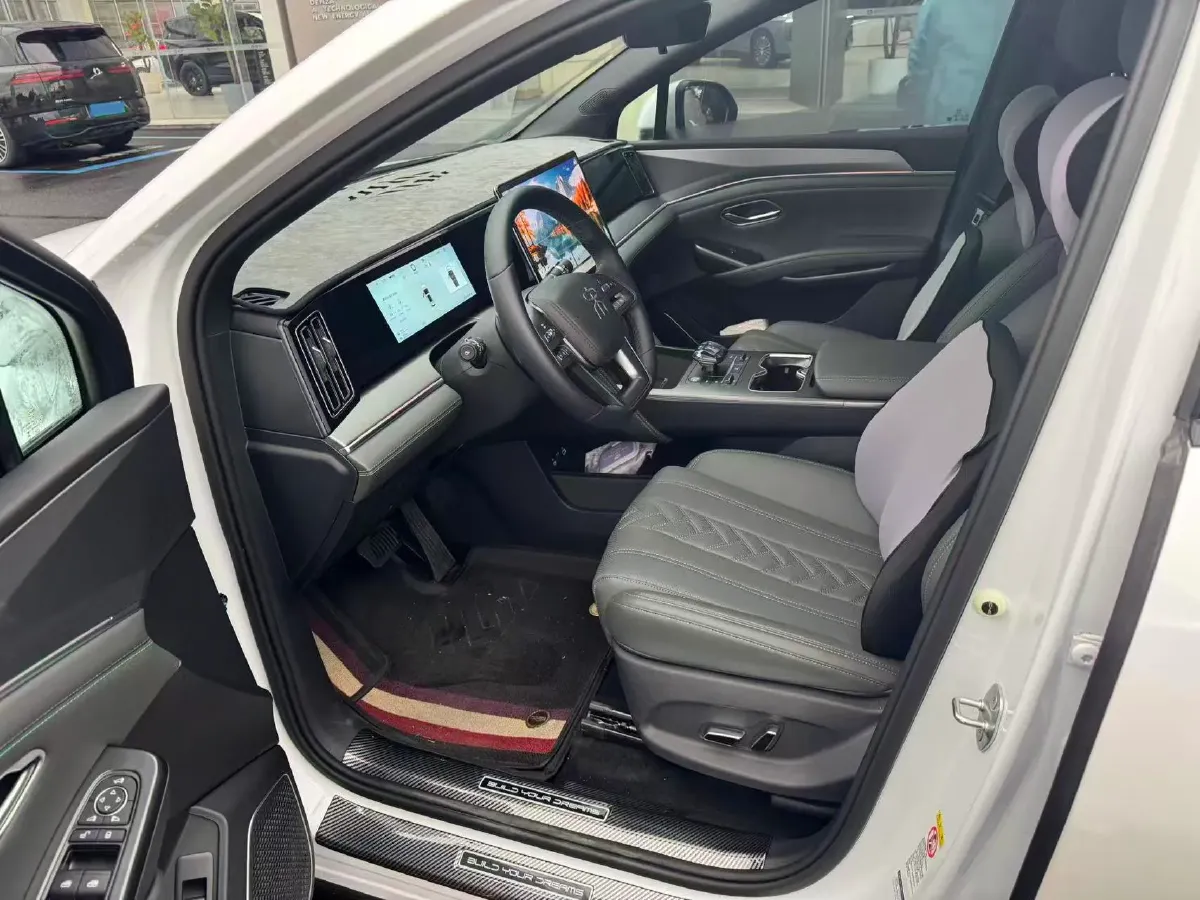 2025 BYD SongL DM-i 1.5L 101HP L4 E-CVT PHEV 18.3KWH,autocango,china used car exporter,china ev exporter,chinese used car exporter,chinese used ev exporter