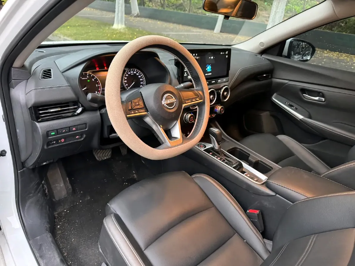 2023 Nissan Sylphy 1.6L 135HP L4 CVT,autocango,china used car exporter,china ev exporter,chinese used car exporter,chinese used ev exporter