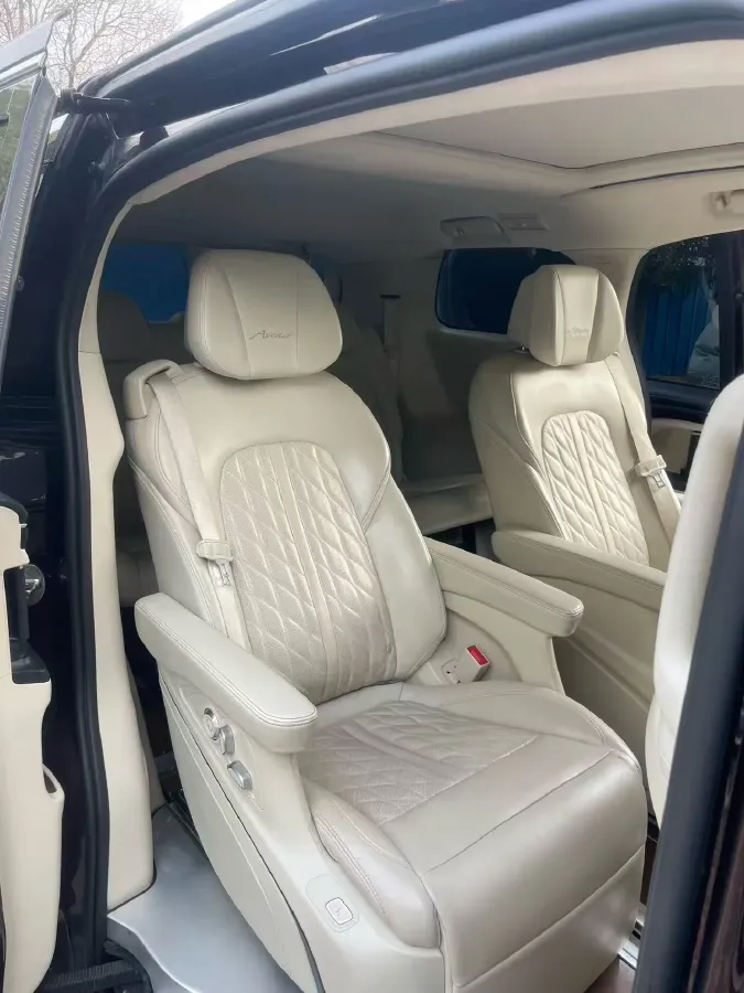 2020 Buick GL8 2.0T 237HP L4 9AT,autocango,china used car exporter,china ev exporter,chinese used car exporter,chinese used ev exporter