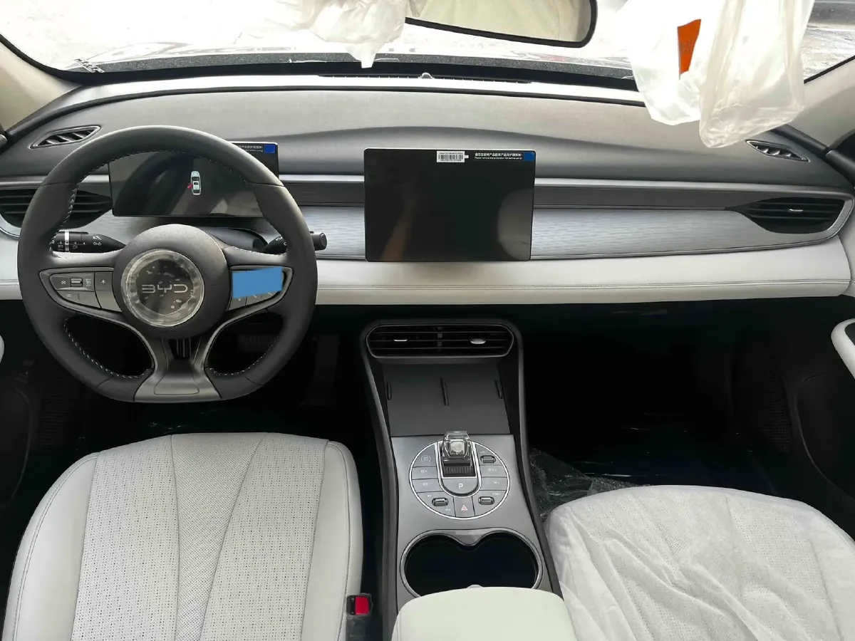 2025 BYD Seal05 DM-i 1.5L 101HP L4 E-CVT PHEV 7.68KWH,autocango,china used car exporter,china ev exporter,chinese used car exporter,chinese used ev exporter