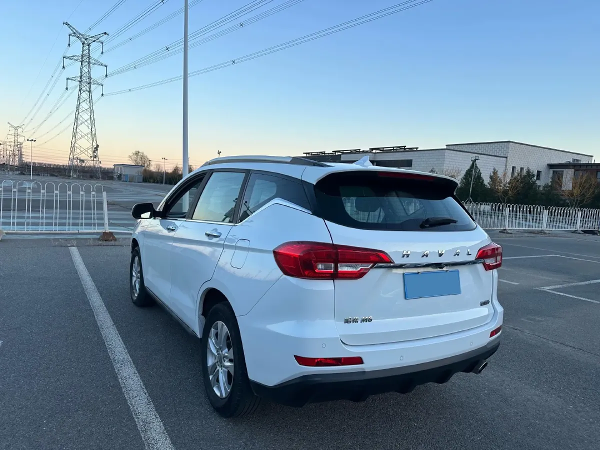 2018 Haval M6 1.5T 150HP L4 7DCT,autocango,china used car exporter,china ev exporter,chinese used car exporter,chinese used ev exporter