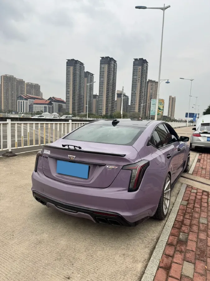 2024 Cadillac CT5 2.0T 237HP L4 10AT,autocango,china used car exporter,china ev exporter,chinese used car exporter,chinese used ev exporter